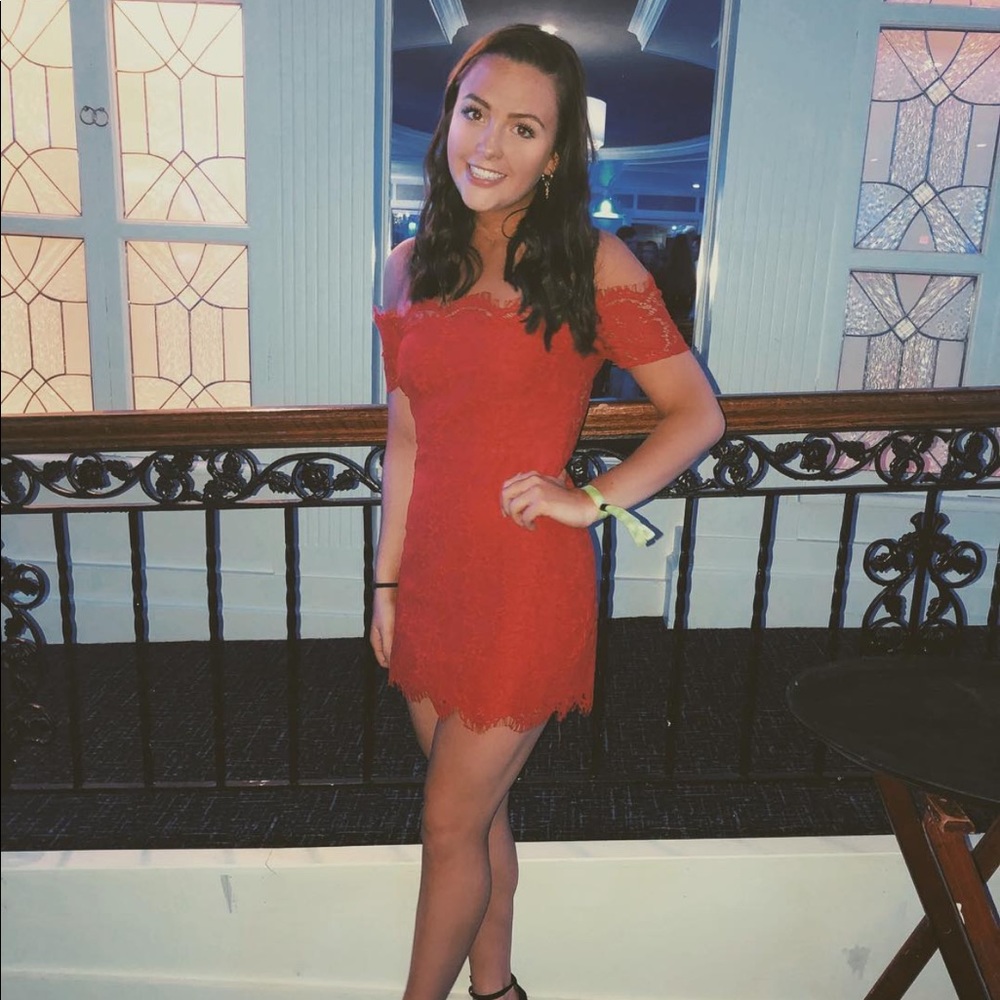 Meet your Posher, Sam